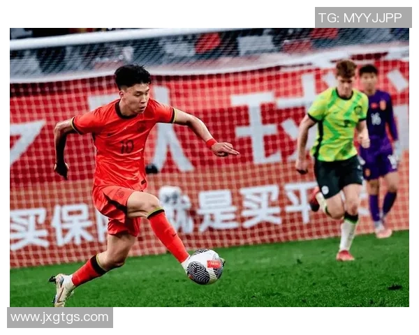 中国足球球星在欧洲赛场崭露头角 展现实力与潜力的新时代篇章